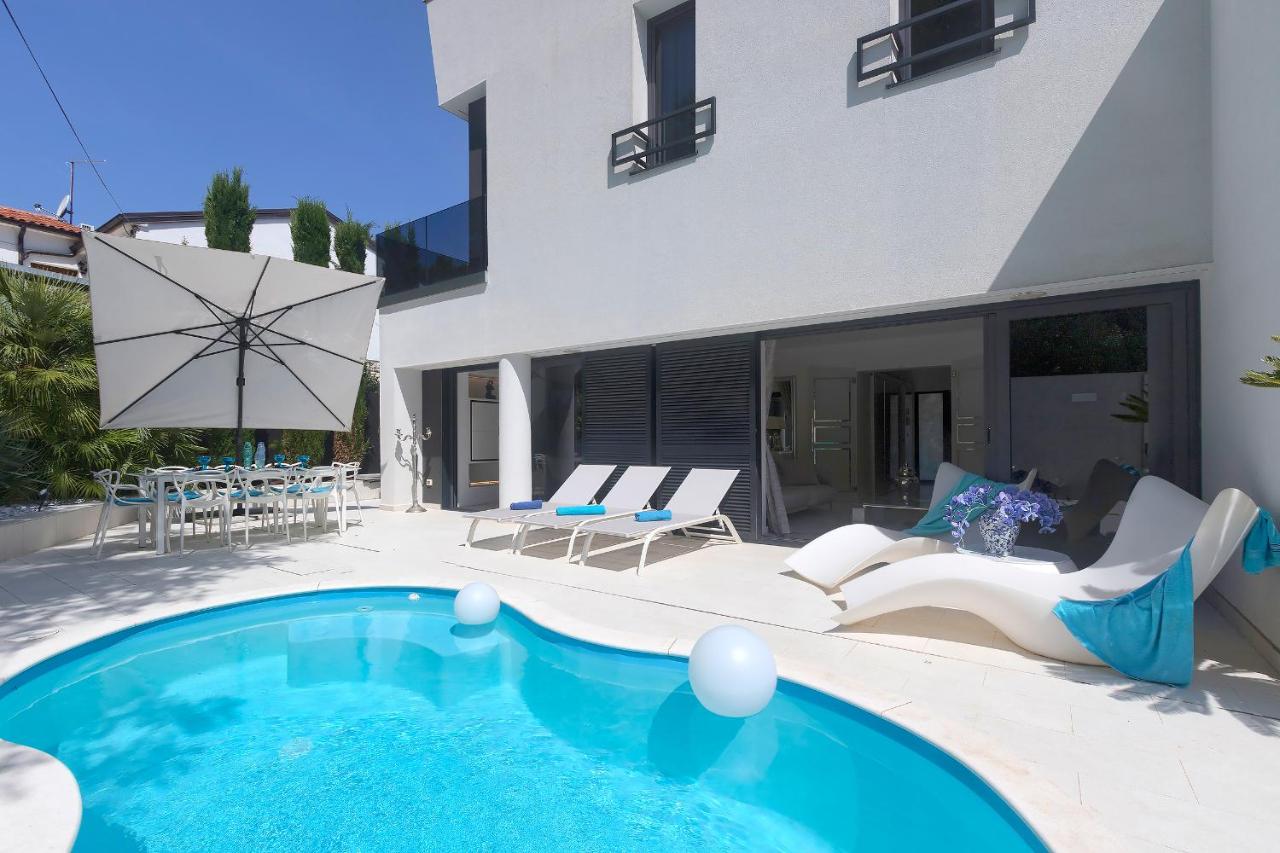 villa-mademoiselle-rovinj-booking-croatia (15)